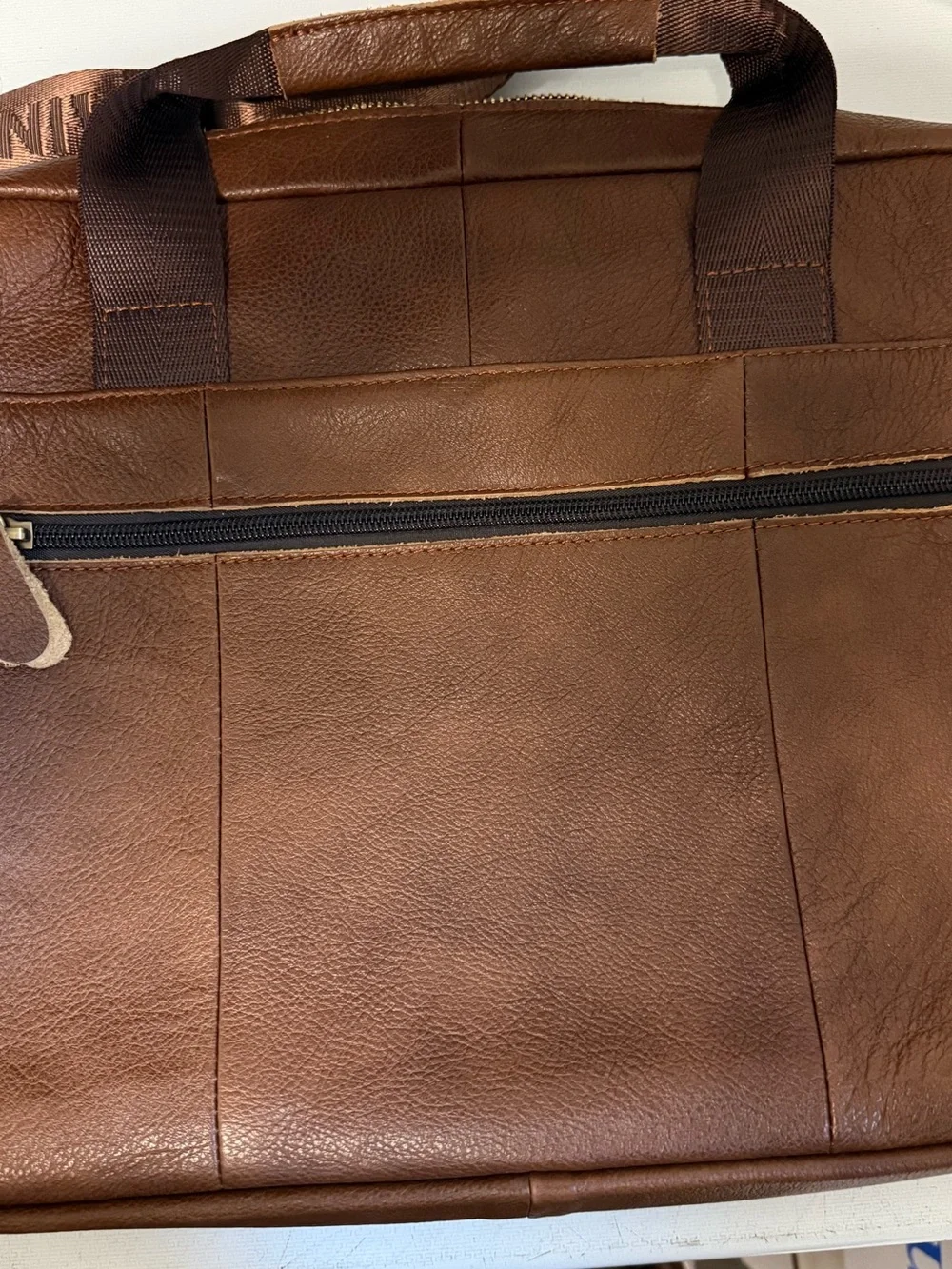 Bull Captain Leather Messenger Style Laptop Bag With Strap (brown)